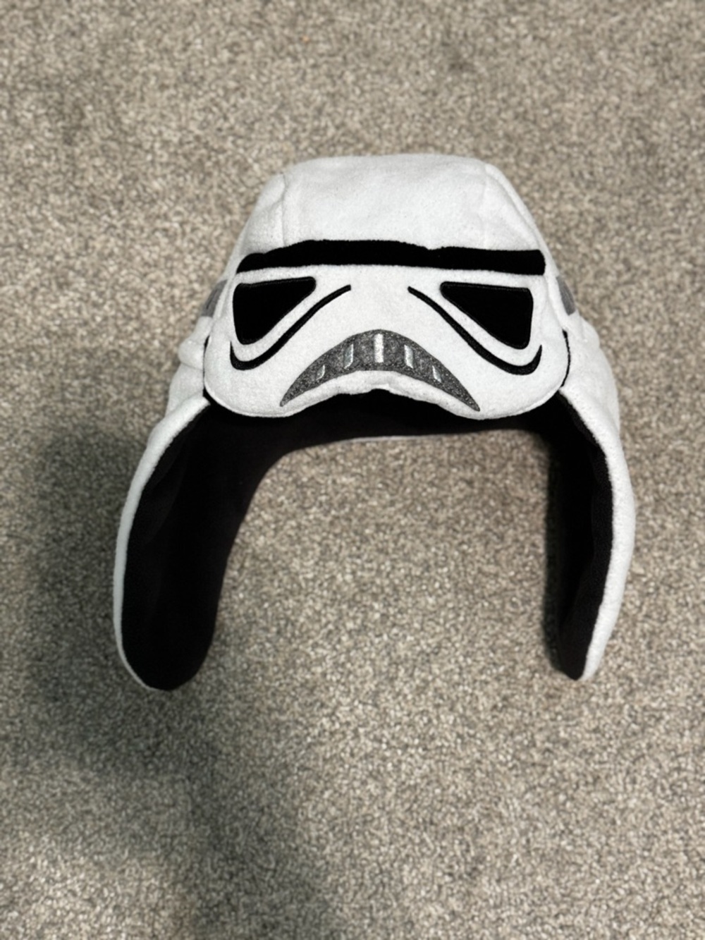 Gap Star Wars  Stormtrooper Trapper Hat helmet Beanie Ear Cover 52-55cm Small